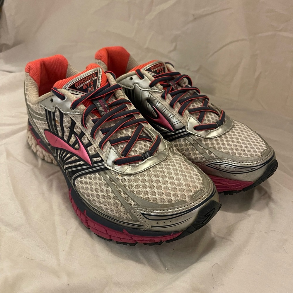 Brooks Women Adrenaline GTS 14